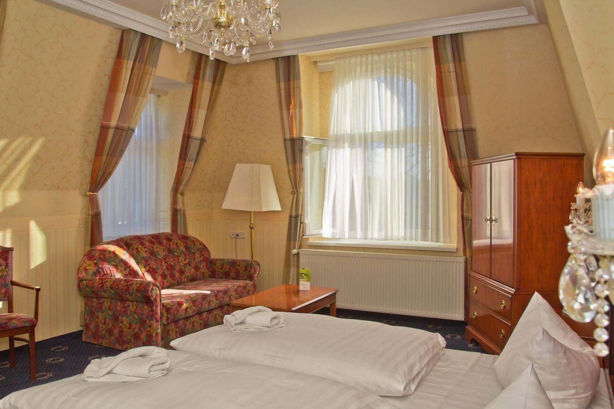 Hotel Seetelhotel Esplanade Mit Aurora Zwei Als Rueckzugsorte Mit Stil, Genuss Und Geschichte Heringsdorf (Usedom)